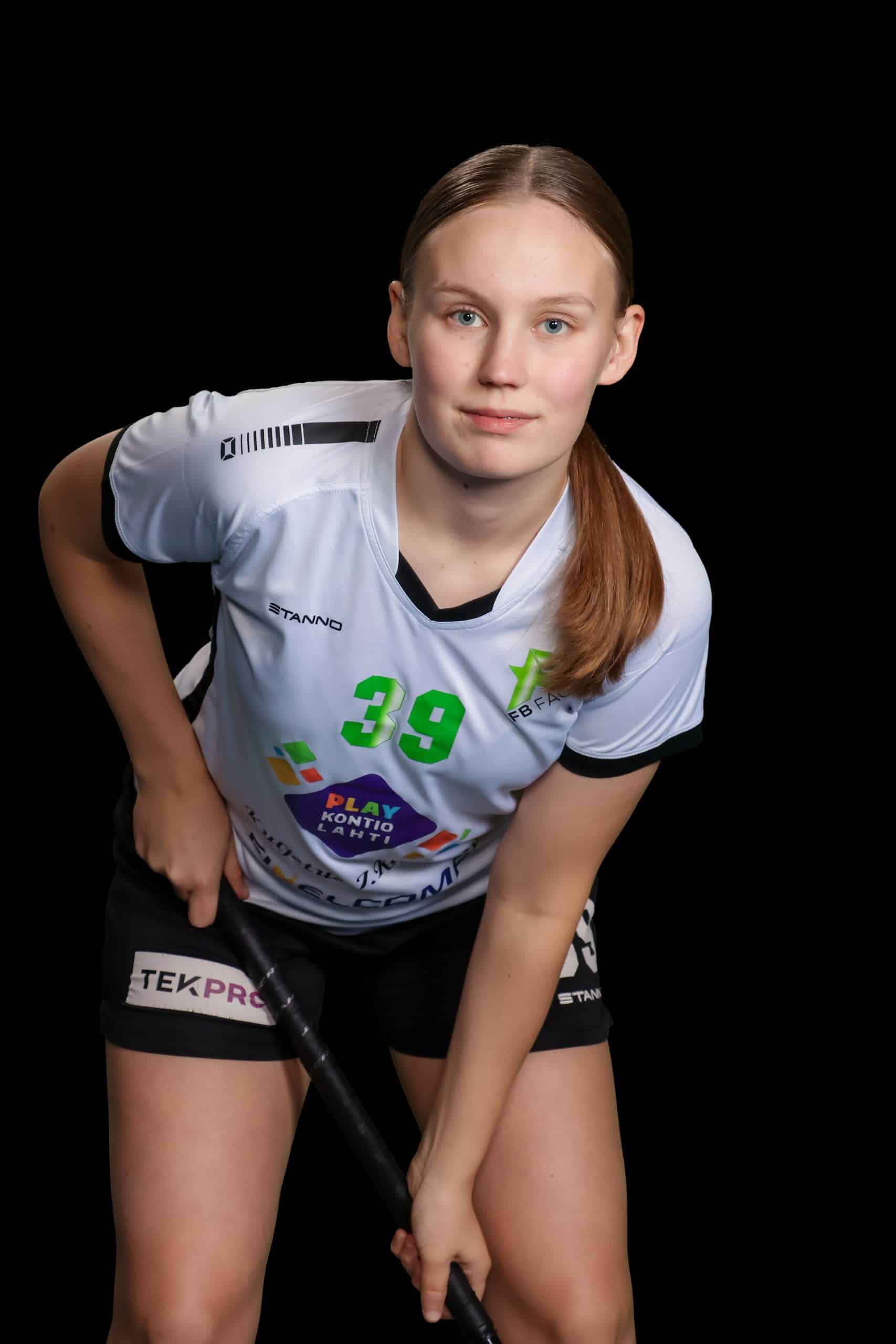 #39 Eimi Mutanen