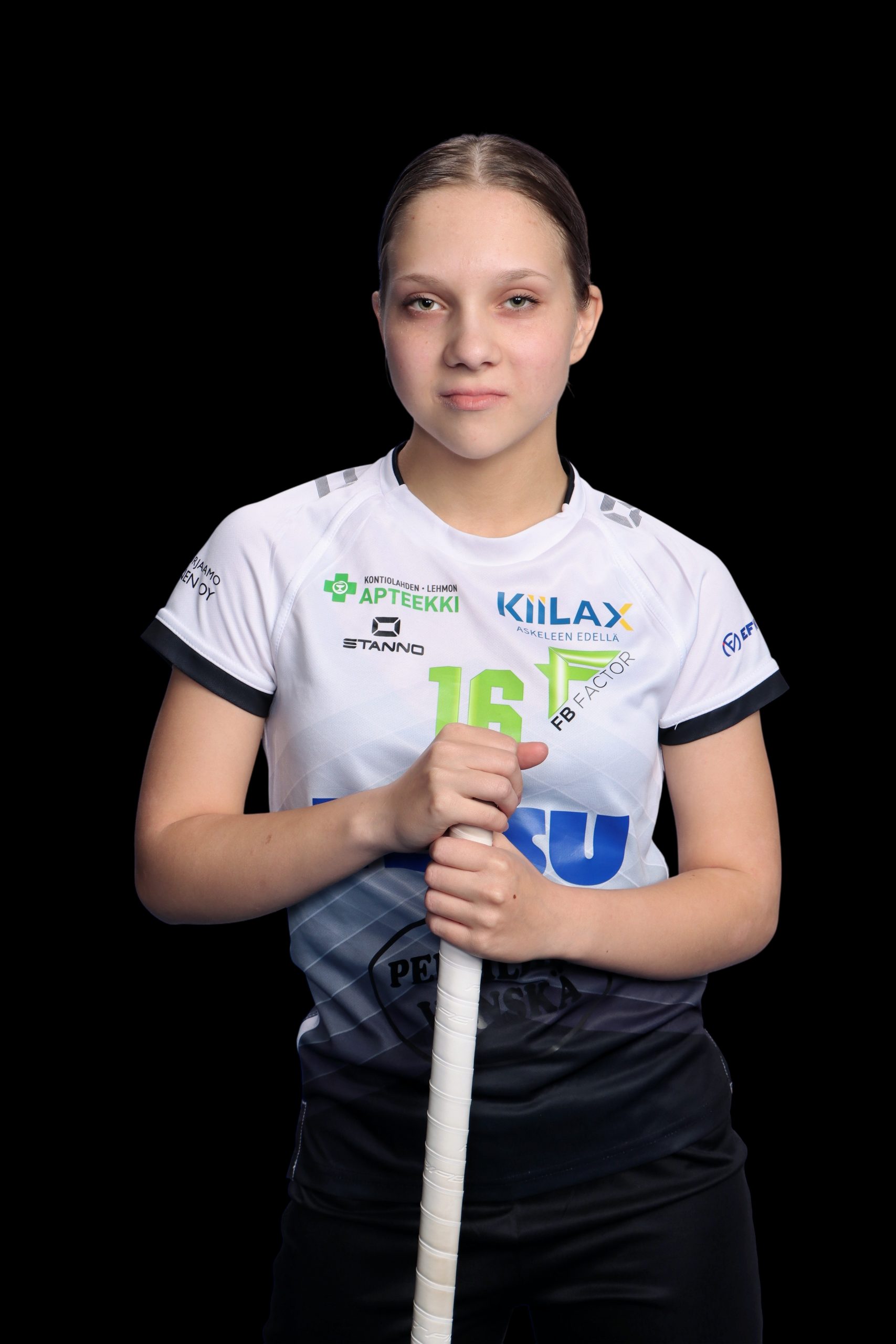 #16 Oona Lauri