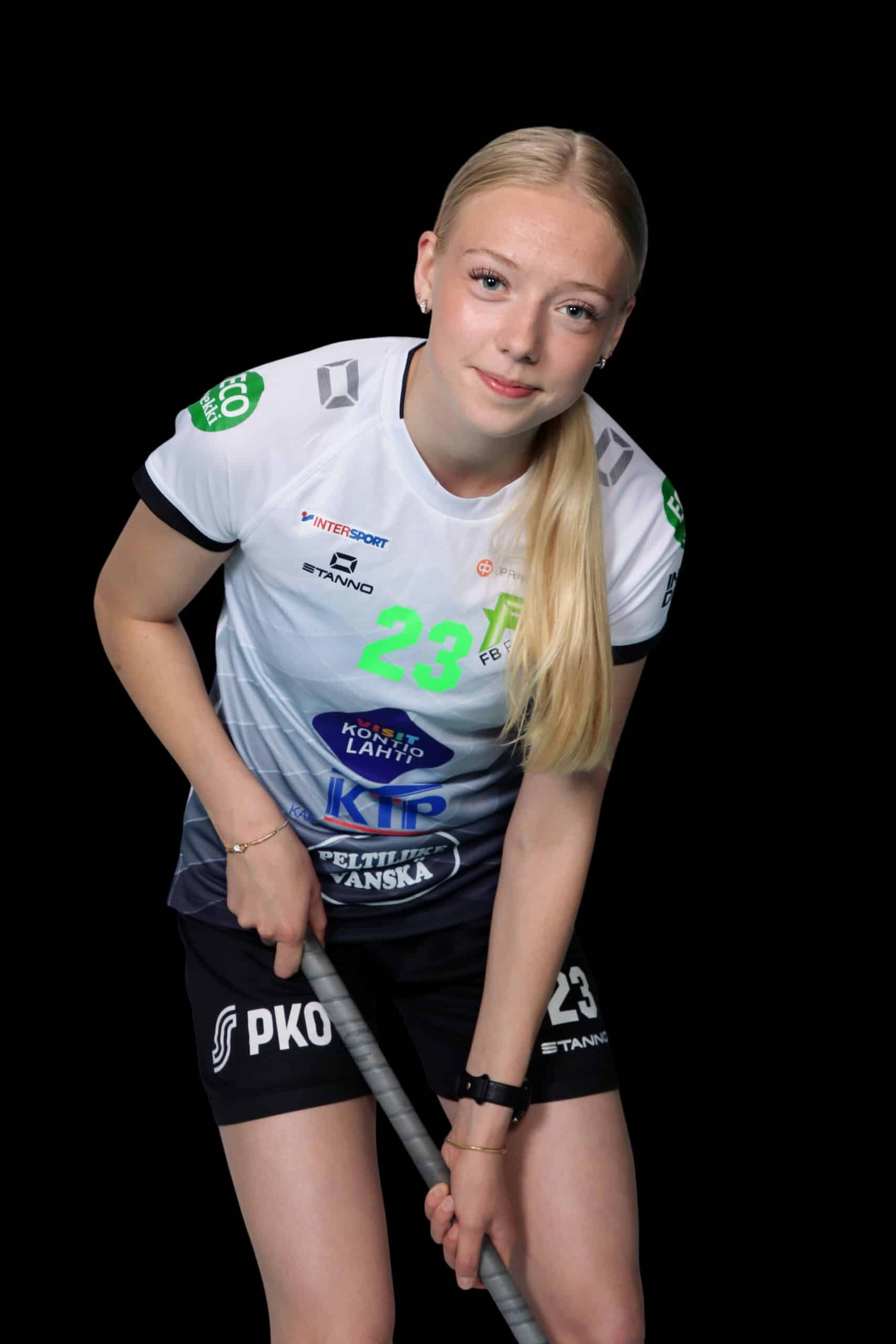 #23 Senniina Huovinen