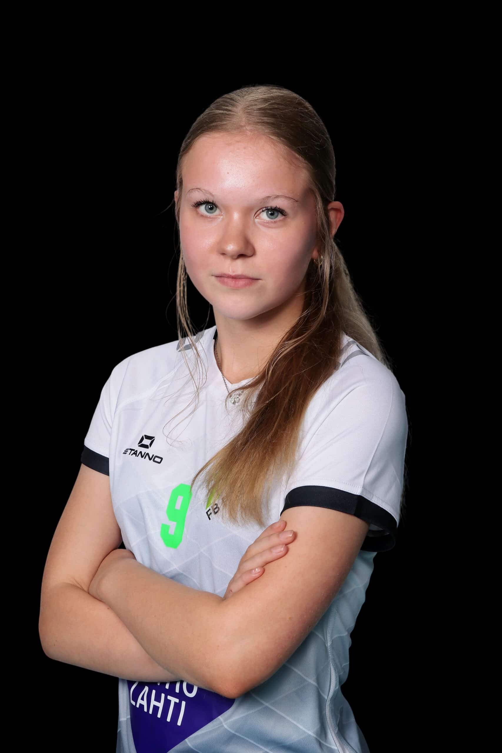 #9 Sinna Kurvinen